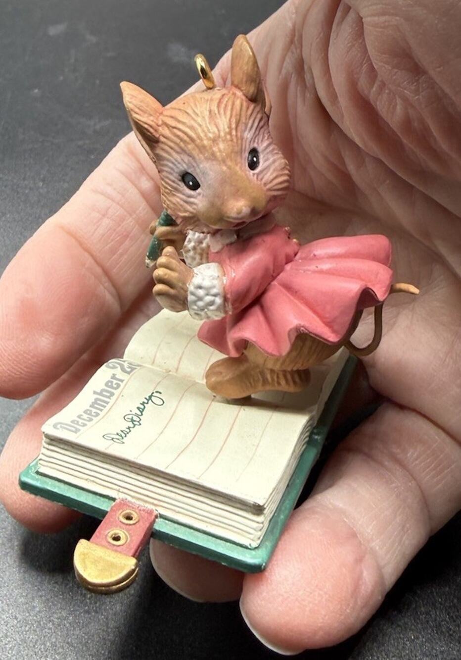 ENESCO 1993 Dec 25 Dear Diary Mouse Christmas Ornament No Box -LO20